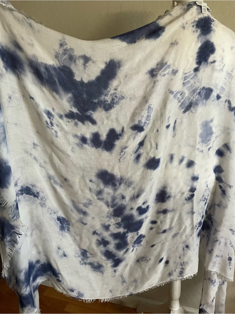 Navy blue and white soft wrap